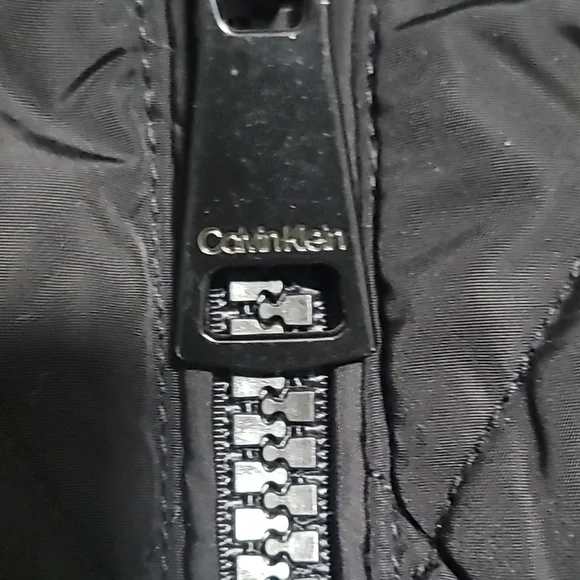 Calvin Klein Black Puffer Vest with Diamond Quilting and High Collar - Picture 4 of 14